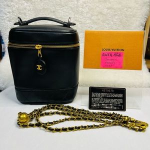 Chanel Vintage Vanity